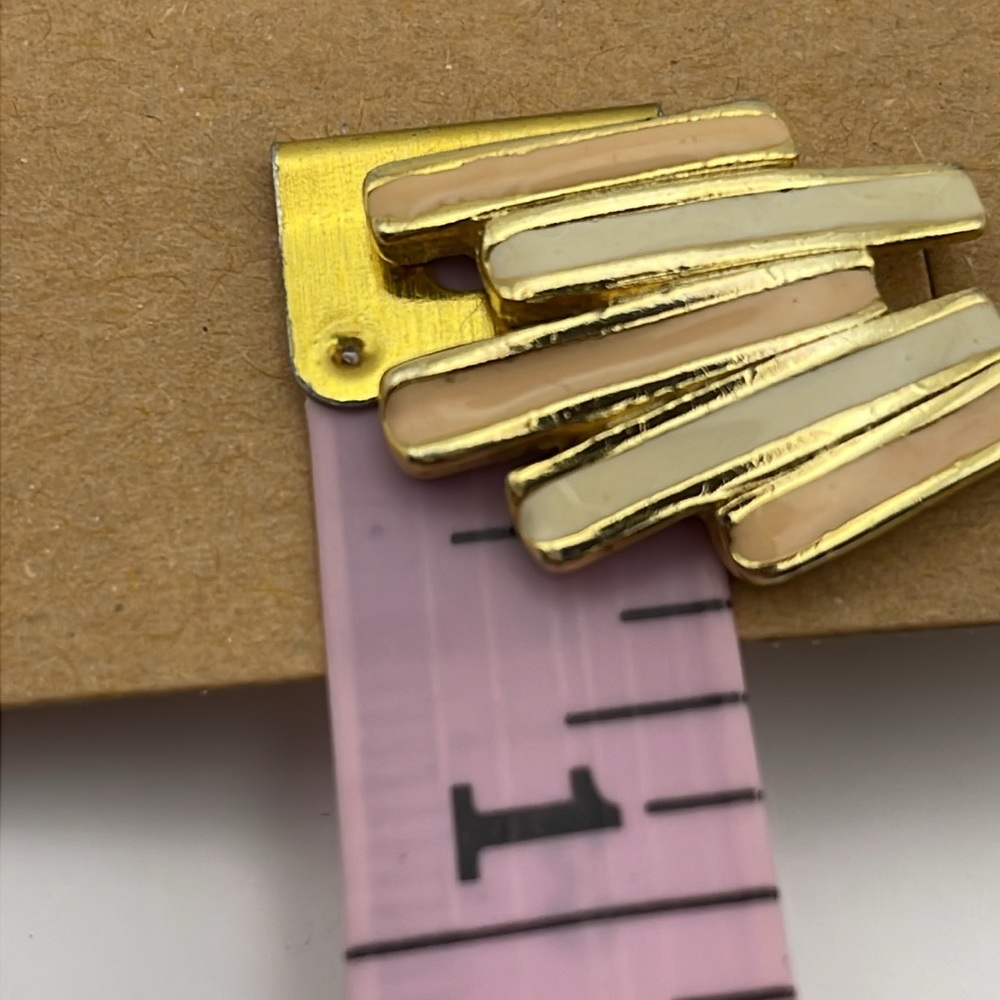 Gold Tone Enamel on Metal Stud Earrings (F106) - Picture 4 of 5